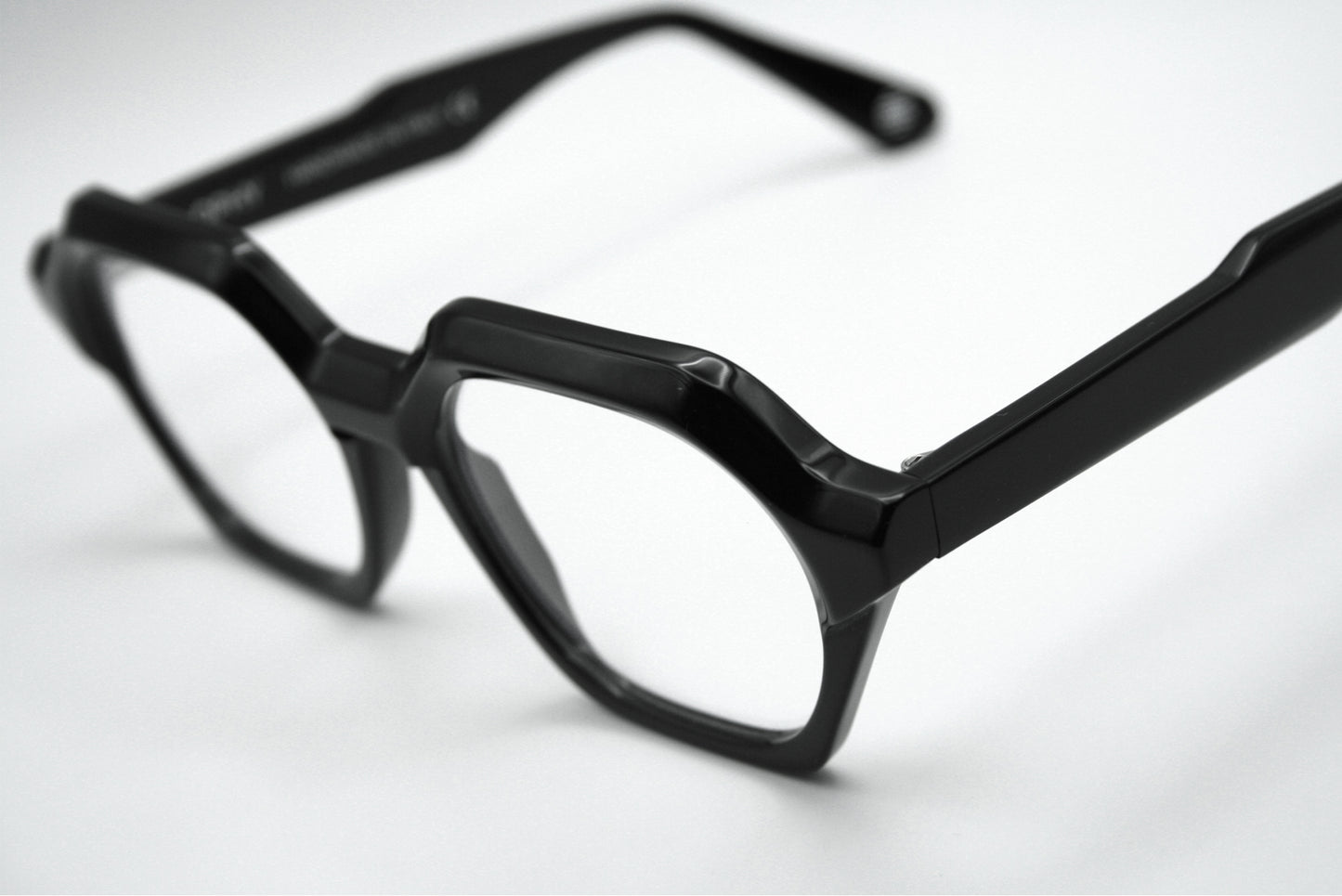 Ophy Stone OPTICAL